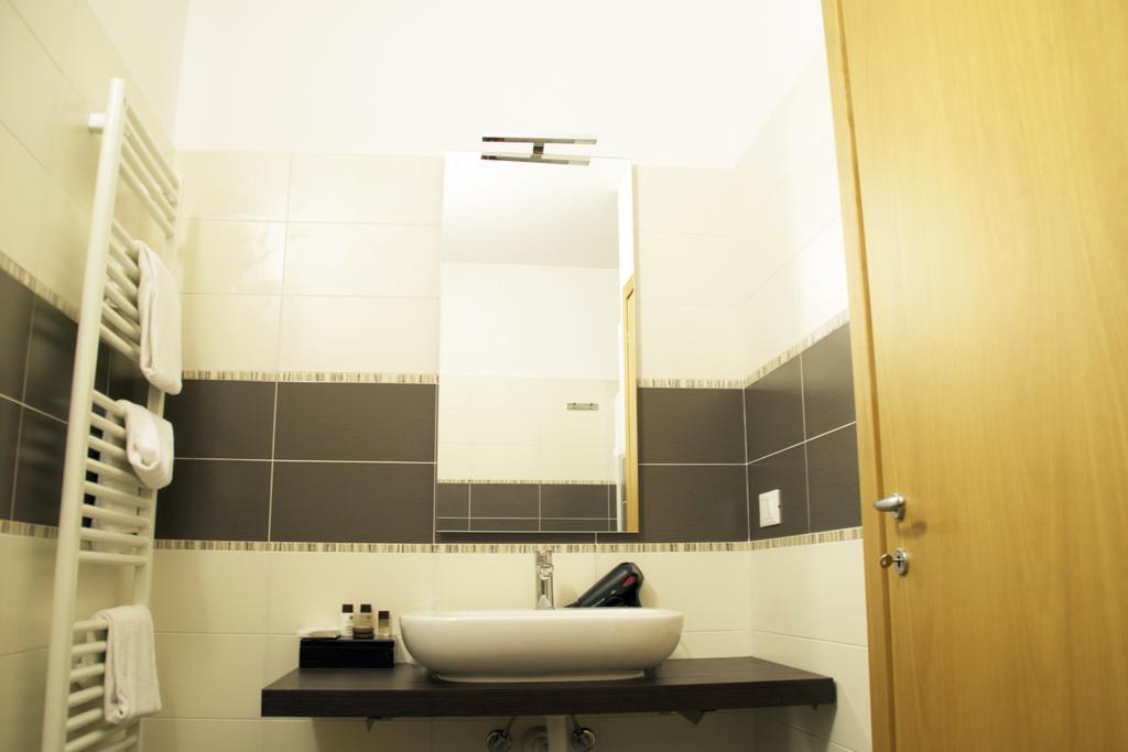 B&B Silvia Verona Ngoại thất bức ảnh